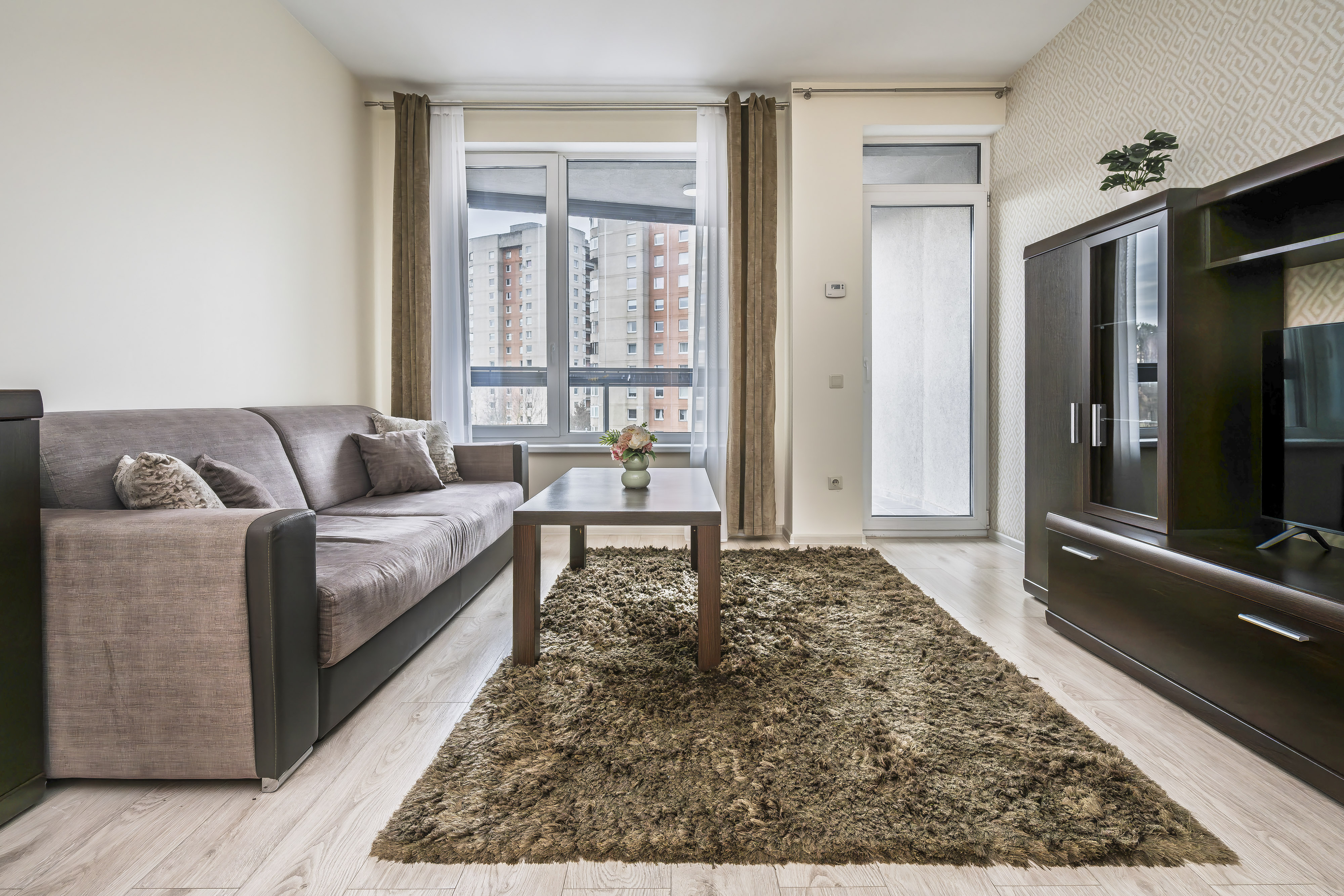 Vilniaus m., Ateities g. 56 m² ploto butas